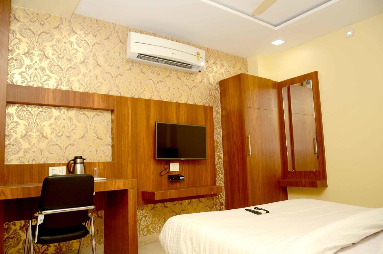Hotel Shikhar Darshan Ujjain Extérieur photo